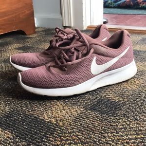 Nike women’s size 9 shoes